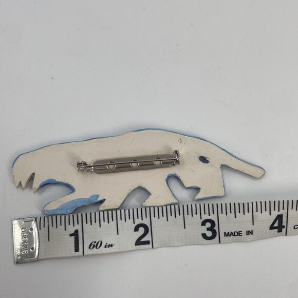 Vintage Blue Ceramic sabertooth tiger brooch - Picture 3 of 4